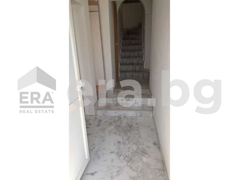 Дава се под наем Къща в Варна, Бриз - 255 кв.м за 1020 € - Снимка #6