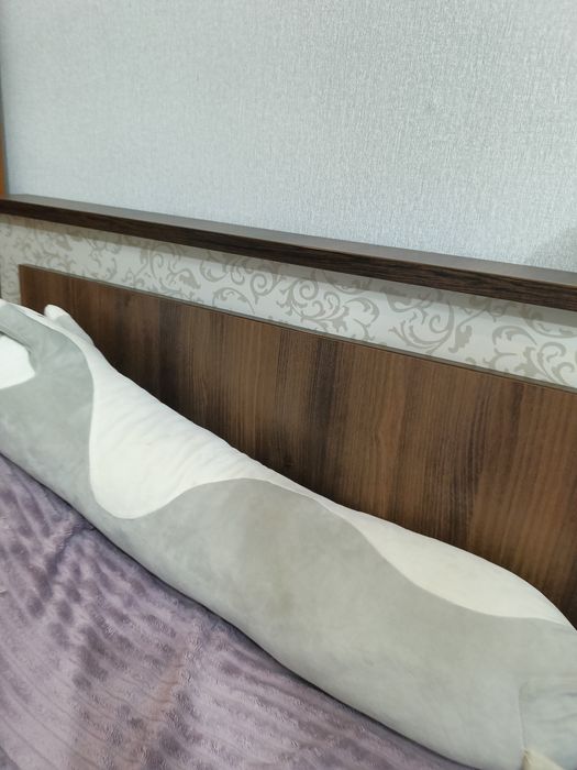 Продам кровать для спальни