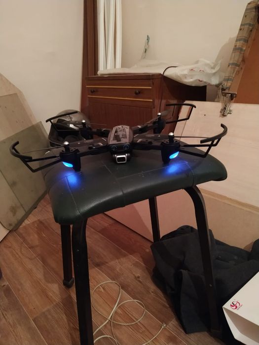 Продам квадракоптер новый