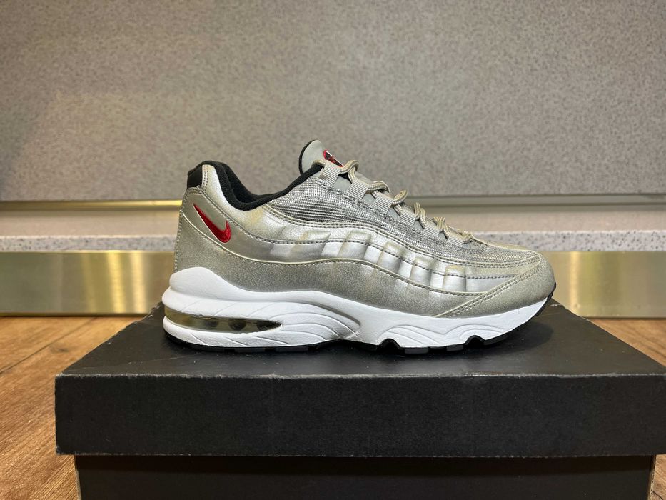 ОРИГИНАЛНИ *** Nike Air Max 95 QS GS / 'Silver Bullet' metallic silver