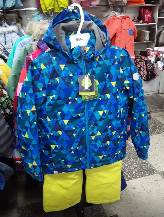 Верхняя одежда от мировых брендов