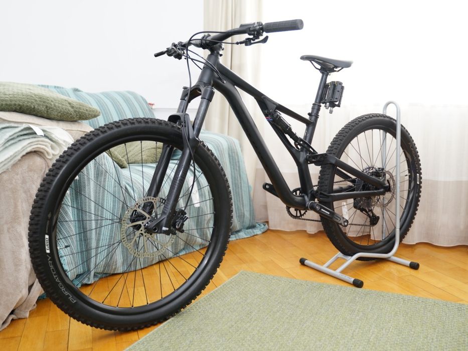 Bicicleta full suspension trail light enduro Specialized Stumpjumper