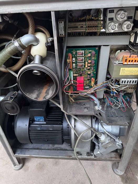 Вакуумный Шнековый Шприц Vemag Robot 500