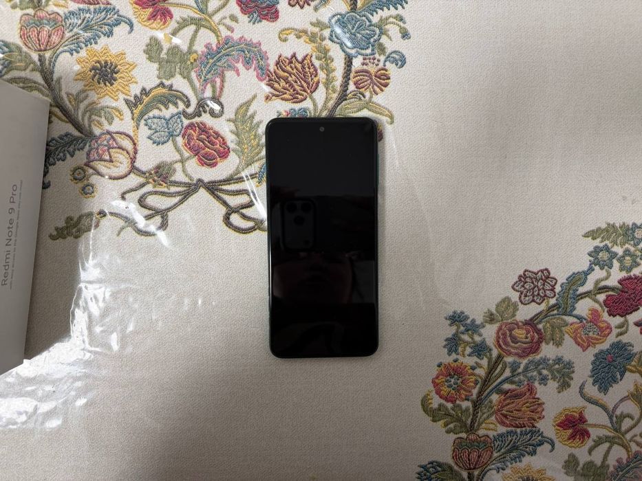 Продается редми нот 9 про