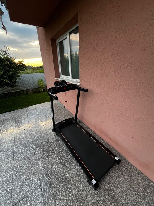 Banda de alergat electrica Orion Sprint C1, Negru