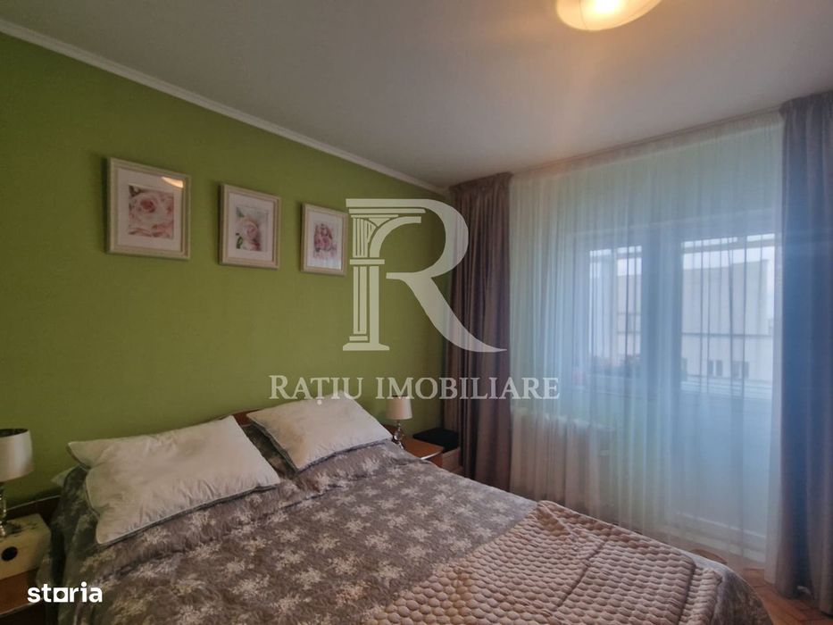 Apartament cu 3 camere | Zona Biserica Emanuel | Oradea