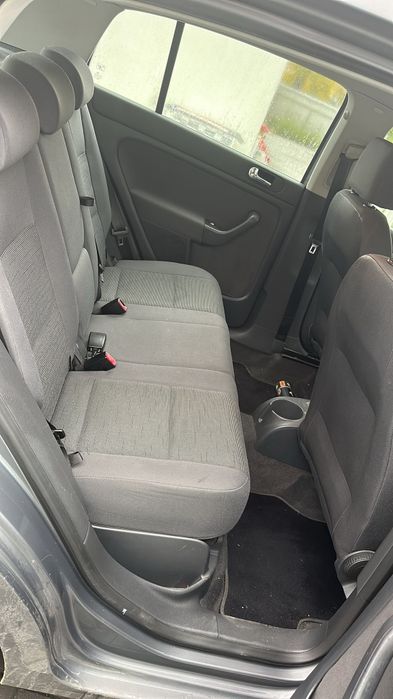 VOLKSWAGEN Golf 2005 — imagine 5