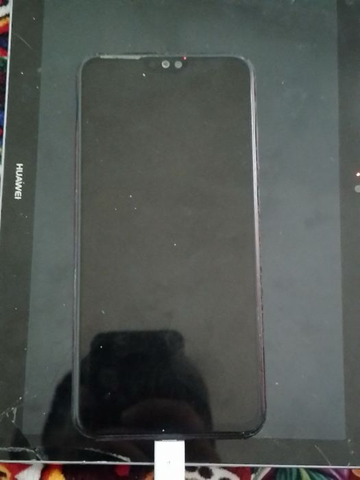 Продам honor 8x 64/4