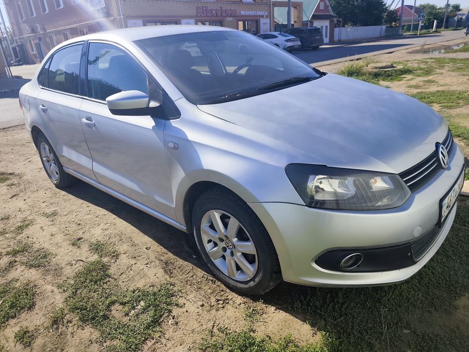 Срочно продам. Поло на автомате.