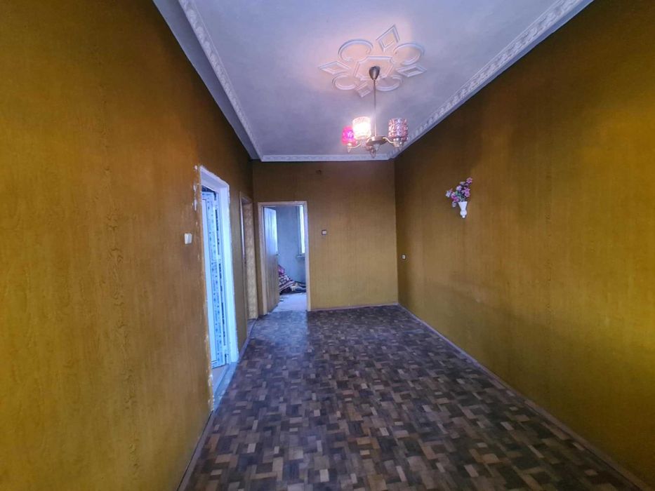 КЪЩА в кв. Изгрев, град Хасково