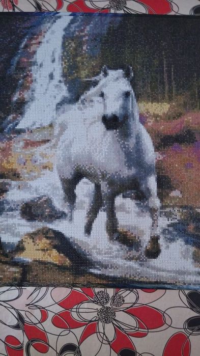 Продам картины размер 40х50