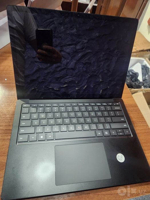 Microsoft Surface (16ga 256 16ga 512)