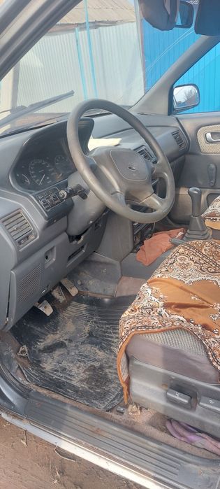 Продам Мицубиси спейс вагон