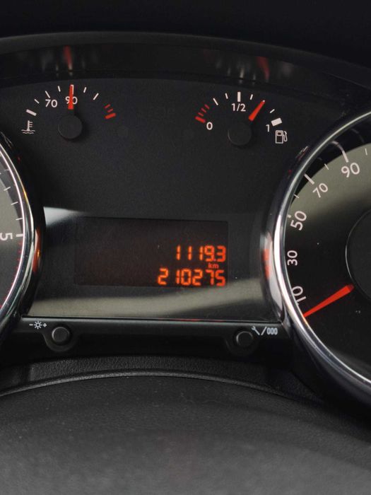 Peugeot 5008,1.6 HDI,an 2012.