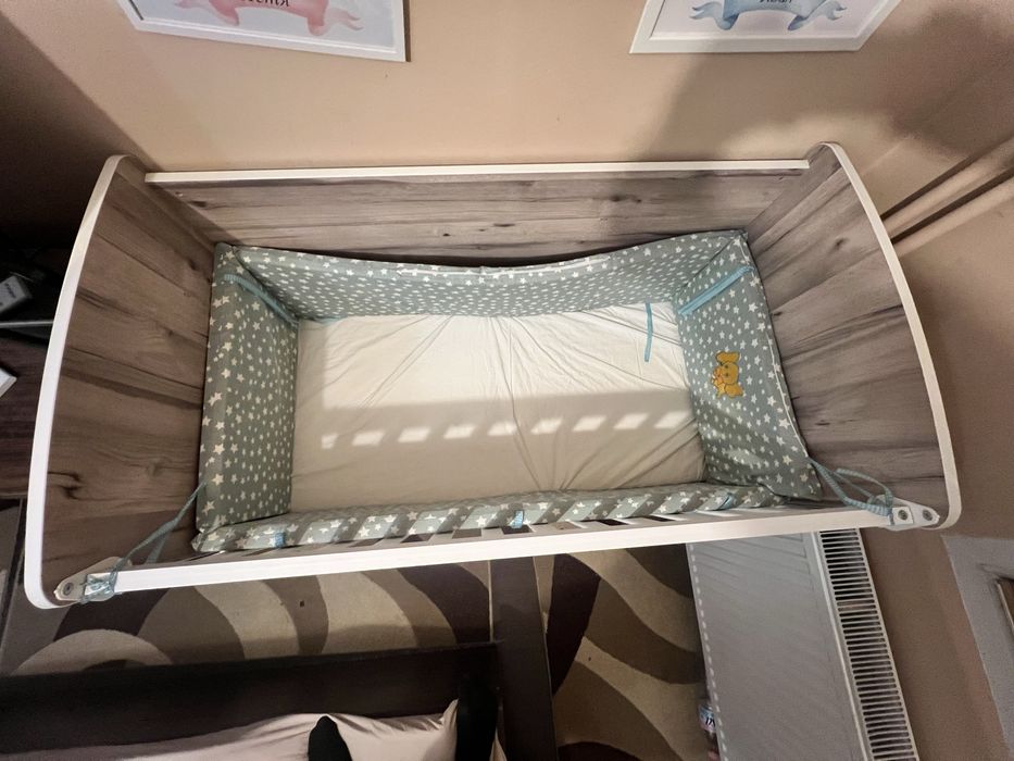 Детска дървена кошара