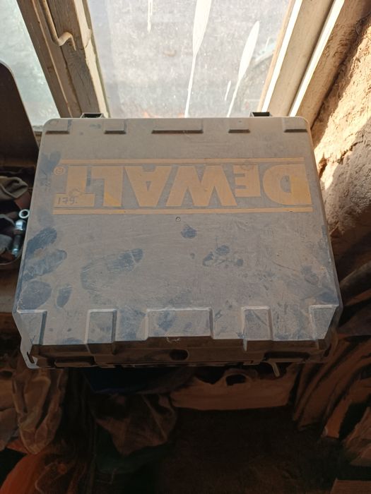 Продам шрупаверт рабочи