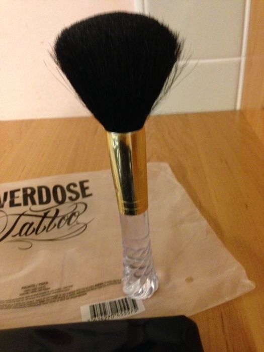 клъч Diesel и чанта за плаж