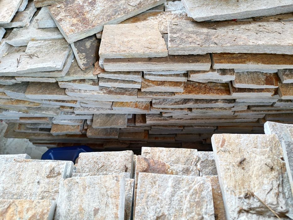 Естествен камък Гнайс формован