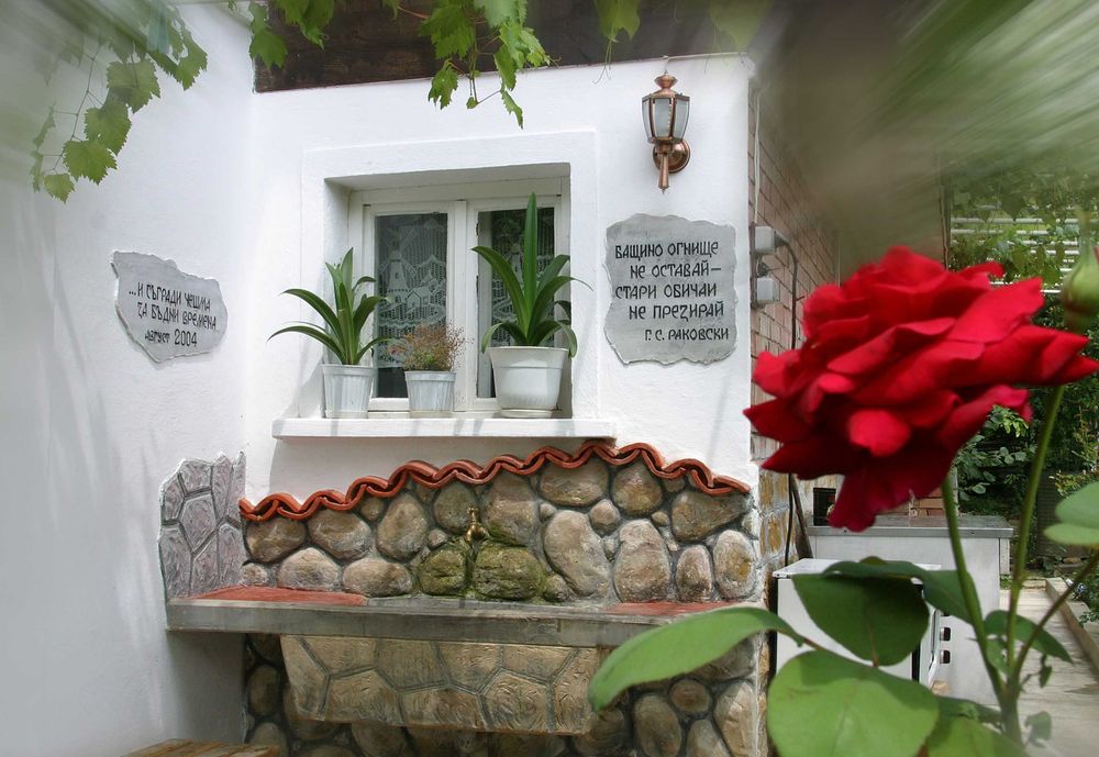 Продава се Къща в с. Гъбене, Област Габрово - 210 кв.м за 389 €/кв.м - Снимка #1