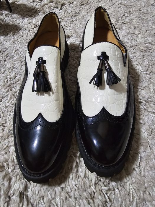 Продам новую мужскую обувь