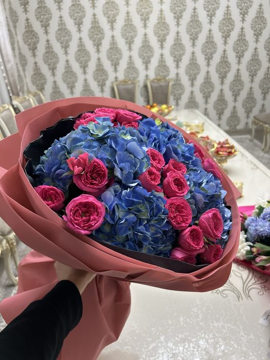 Букет цветов очень красивый