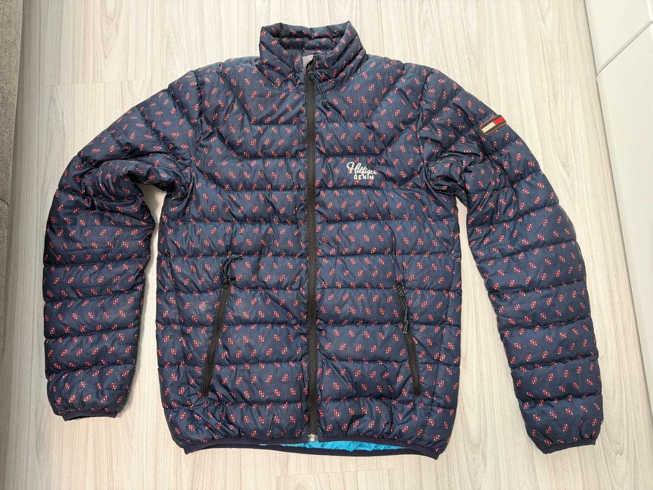 Tommy Hilfiger''оригинално мъжко пухено яке М размер