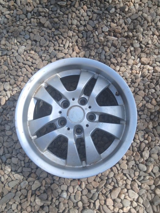 Vând sau schimb cu alta janta de bmw E 46