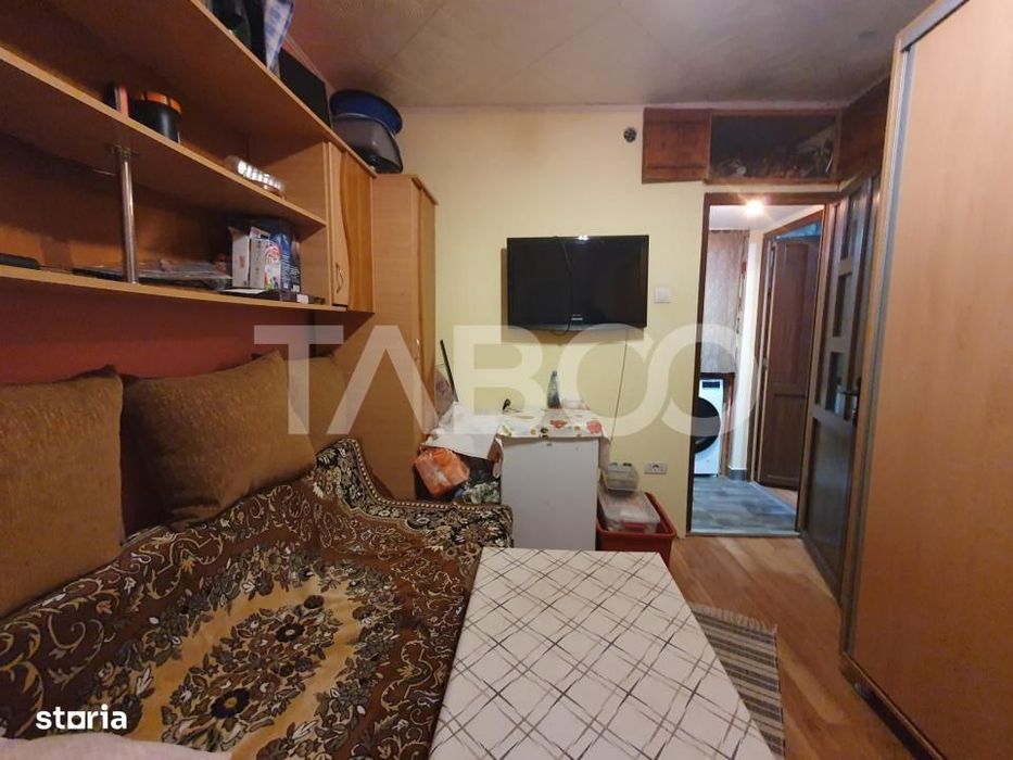 Apartament semidecomandat 2 camere parter 45 mpu Zona Tudor — fotografia 3