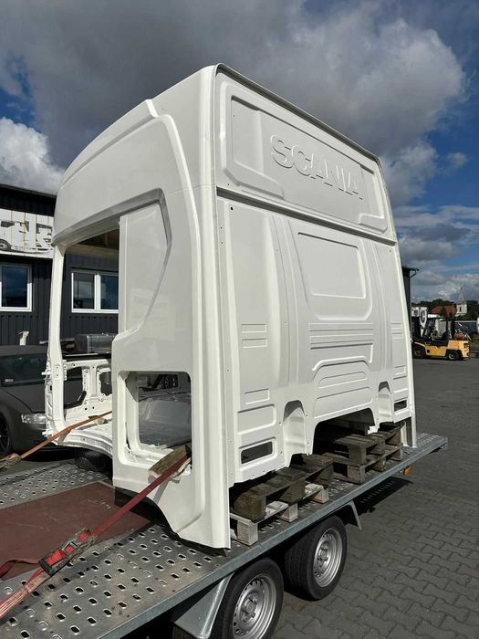 Кабина Scania CR20H
