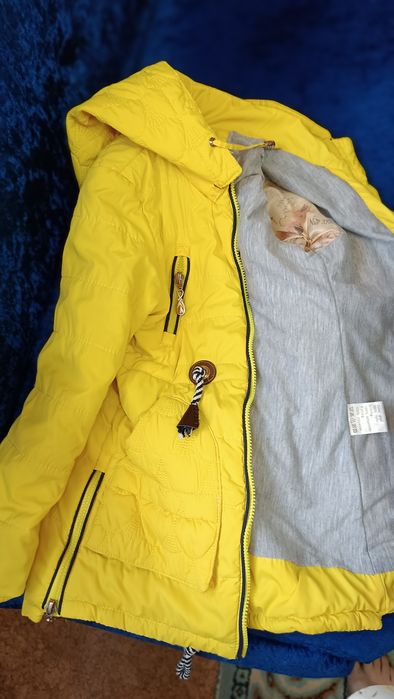 Детская куртка на девочку