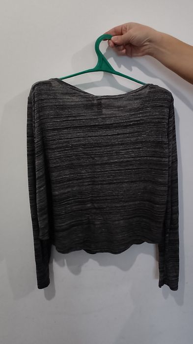 Серый кроп-лонгслив H&M