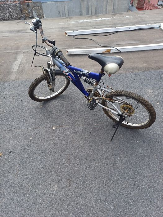 Biciclete de vanzare