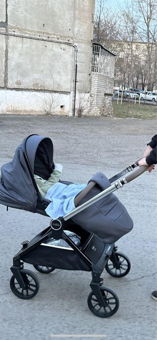 Коляска Kidilo d900 в отличном состоянии