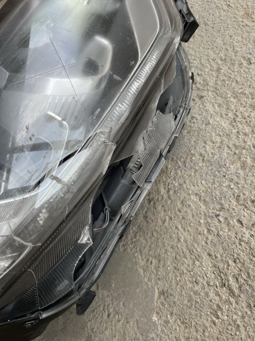 Фара правая kia k5 рестайлинг