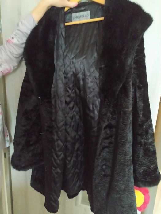 Продавам дамско палто от визон размер XXL