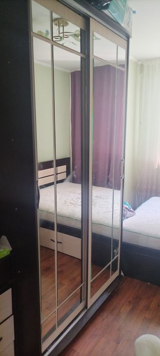 Спальный гарнитур