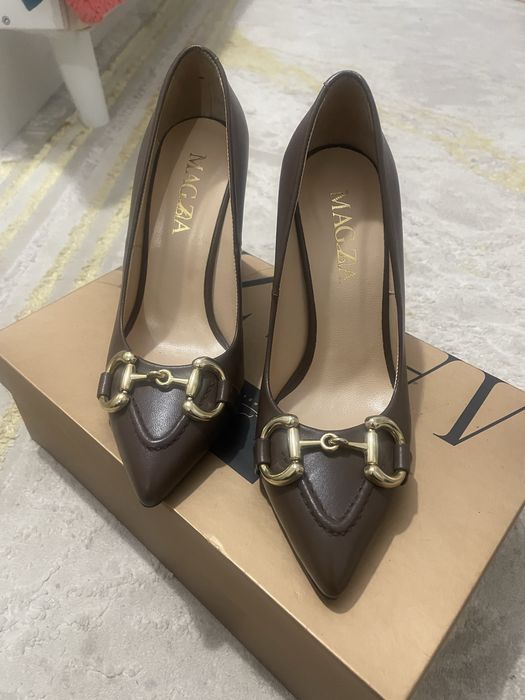 Туфли женски новы 35 размер