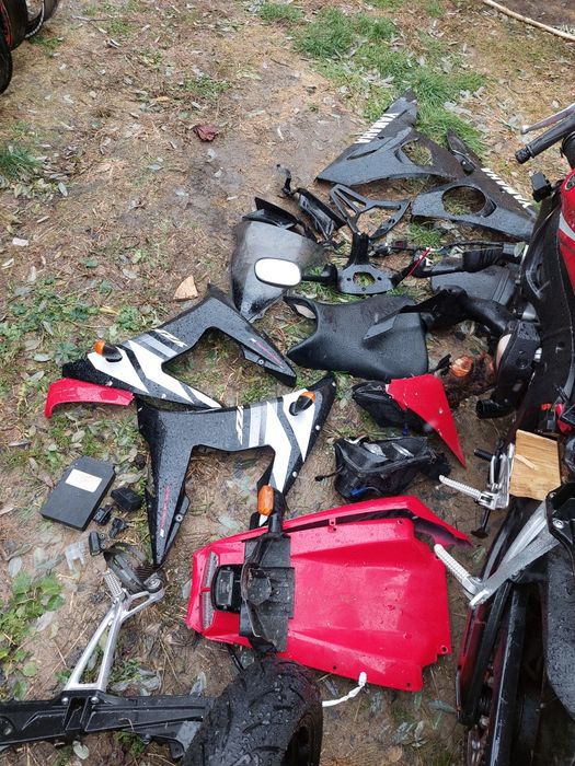 Vand Piese Yamaha YZF R6    2003