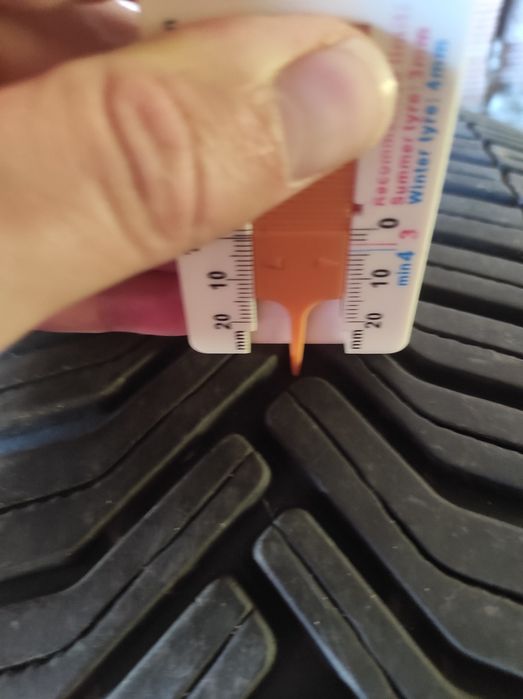 225/55/18 Michelin 2бр