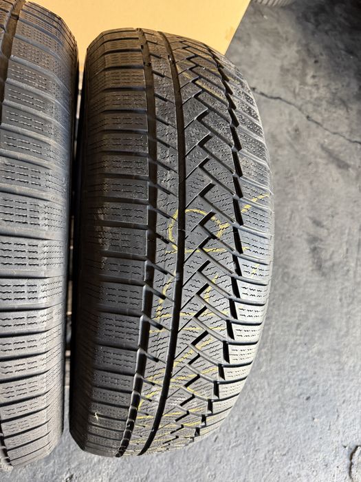 2 anvelope iarna 235/65/17 , Continental , DOT 2022 !