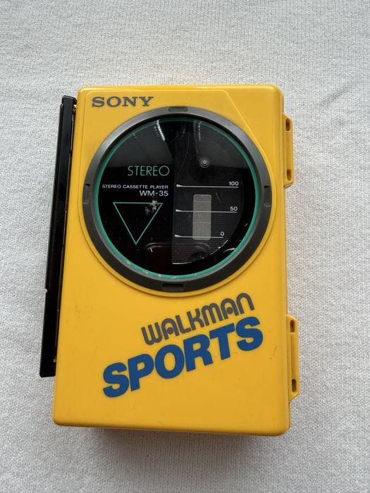Уокмен Sony WM-35