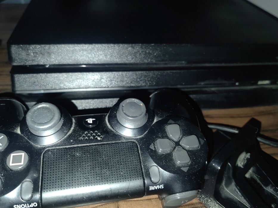 Playstation 4 pro. Конзола за игра