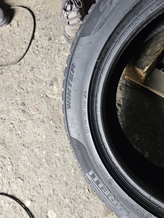 2 anvelope iarna 205 60 17 Pirelli Sottozero3