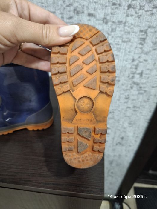 Продам сапоги резиновые детские