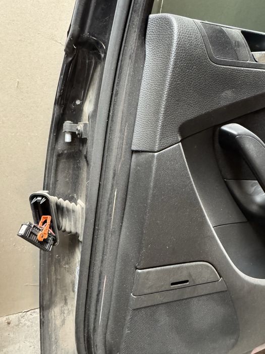 Задна дясна врата VW Passat Variant B6