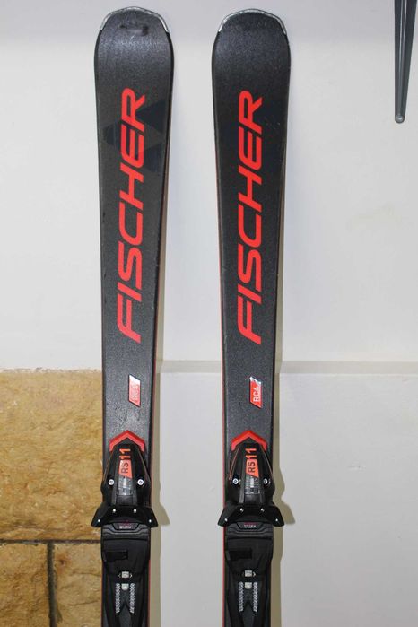 Ski Fischer RC4 The Curv 150 Cm Avec Fixations 11 – Ancien Ski De Location – Occasion