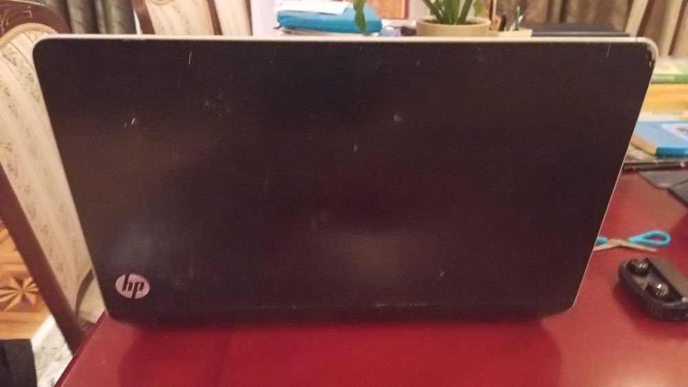 Продам Модель Pavilion dv6 
 Windows 10 
Intel core i7