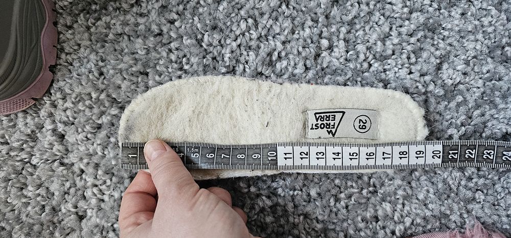 Ботинки зимние на девочку