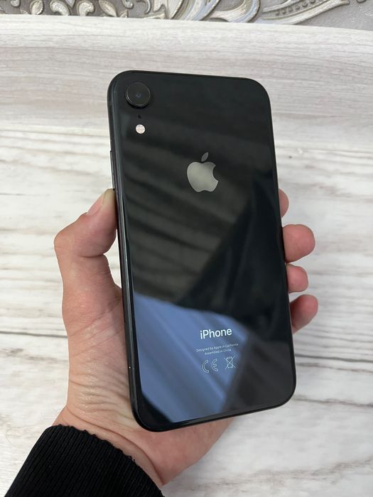 iphone XR продам