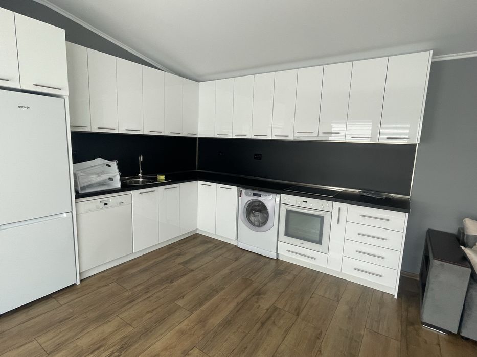 Дава се под наем Парцел в с. Иганово, Област Пловдив - 1800 кв.м за 612 € - Снимка #19